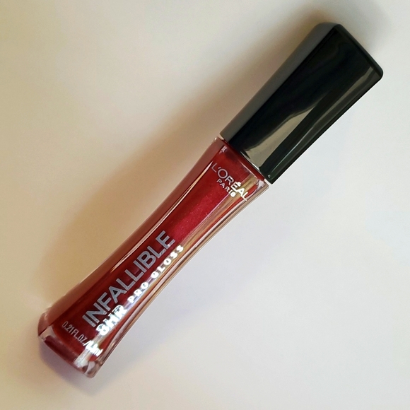 L'OREAL Paris 8 Hr Infallible Pro Gloss - 315 Rebel Red Lip Gloss - Picture 1 of 4